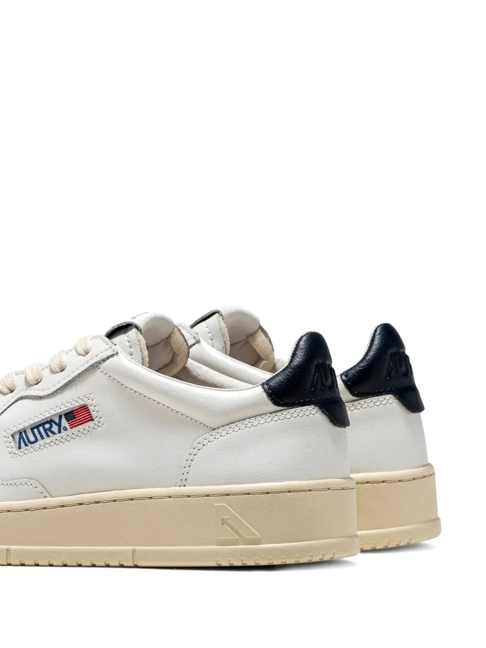 Autry tenis bajos Medalist en piel blanca y espacial | Zapatos | Image 4